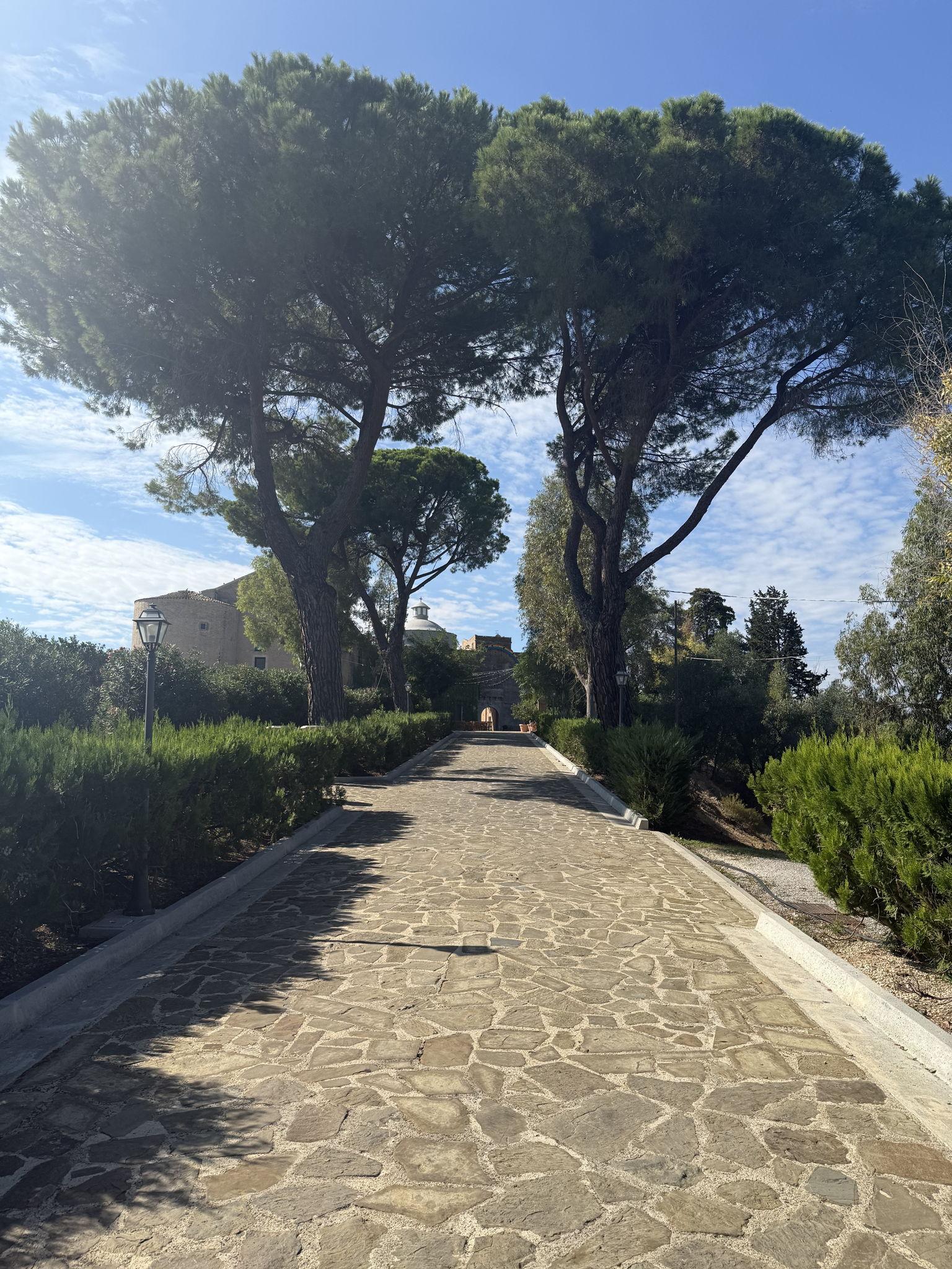 The Wedding Website of Carin Anania and Karsten Quinn