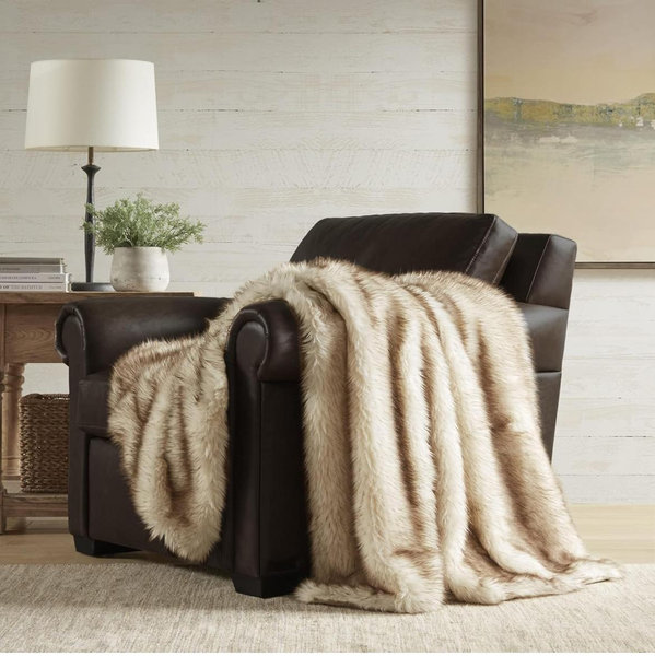 Fox Golden - Hyde Lane Faux Fur Throw Blanket - 60x80