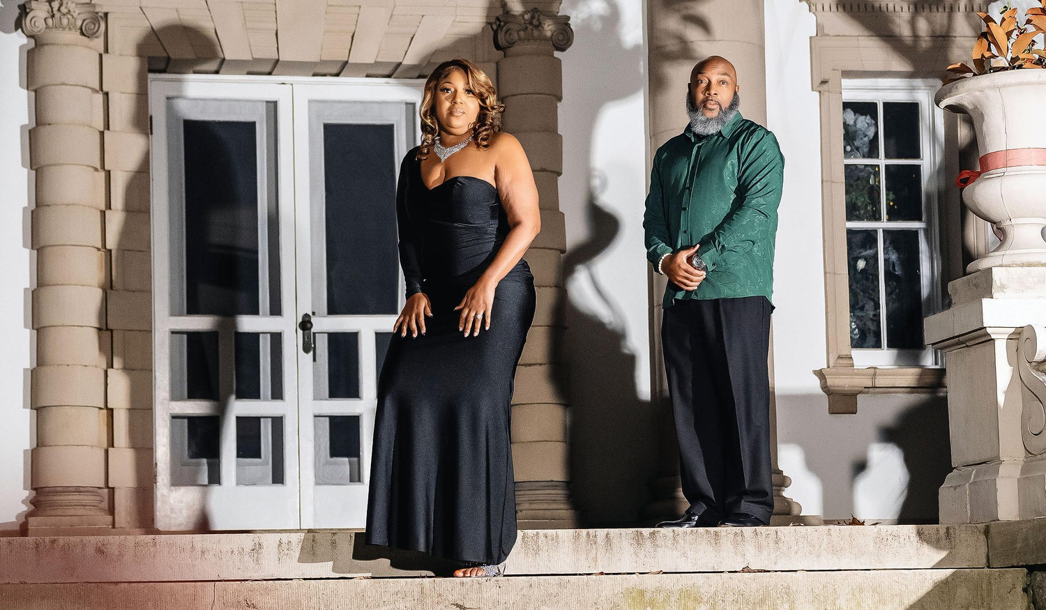 The Wedding Website of Wendy Jones and Bruce Blake