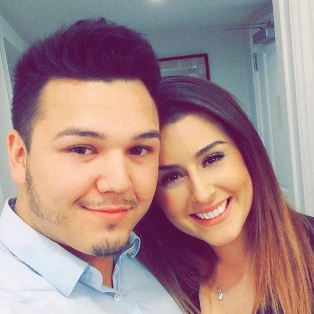 One of our first dates♥️