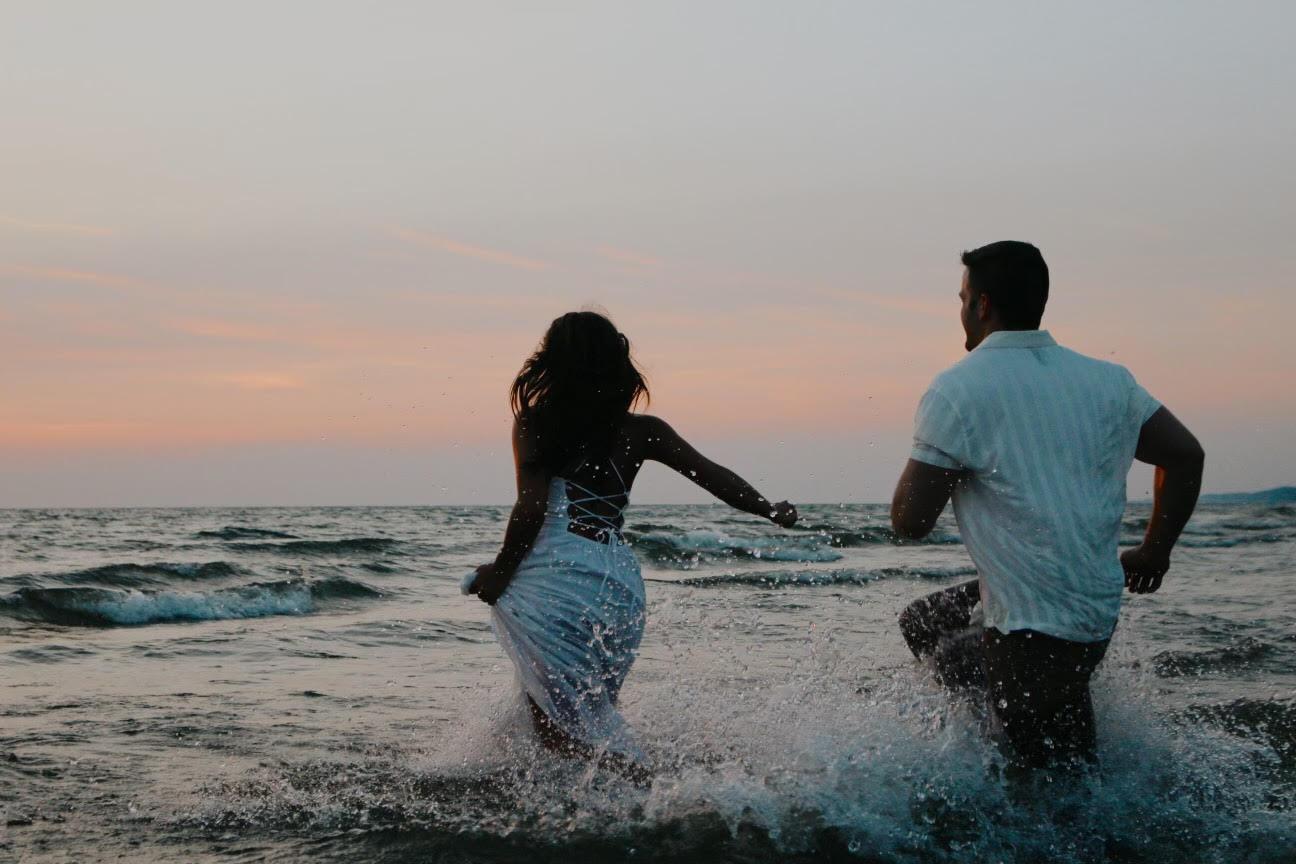 The Wedding Website of Emma Vasche and Hunter Mannen