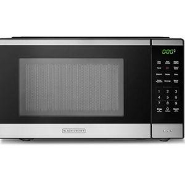 BLACK+DECKER Countertop Microwave Oven 0.9 Cu Ft, 6 Auto Menus, Child Lock, Memory Function, 10 Power Levels, Easy One-Touch Start, Digital Panel, 900W