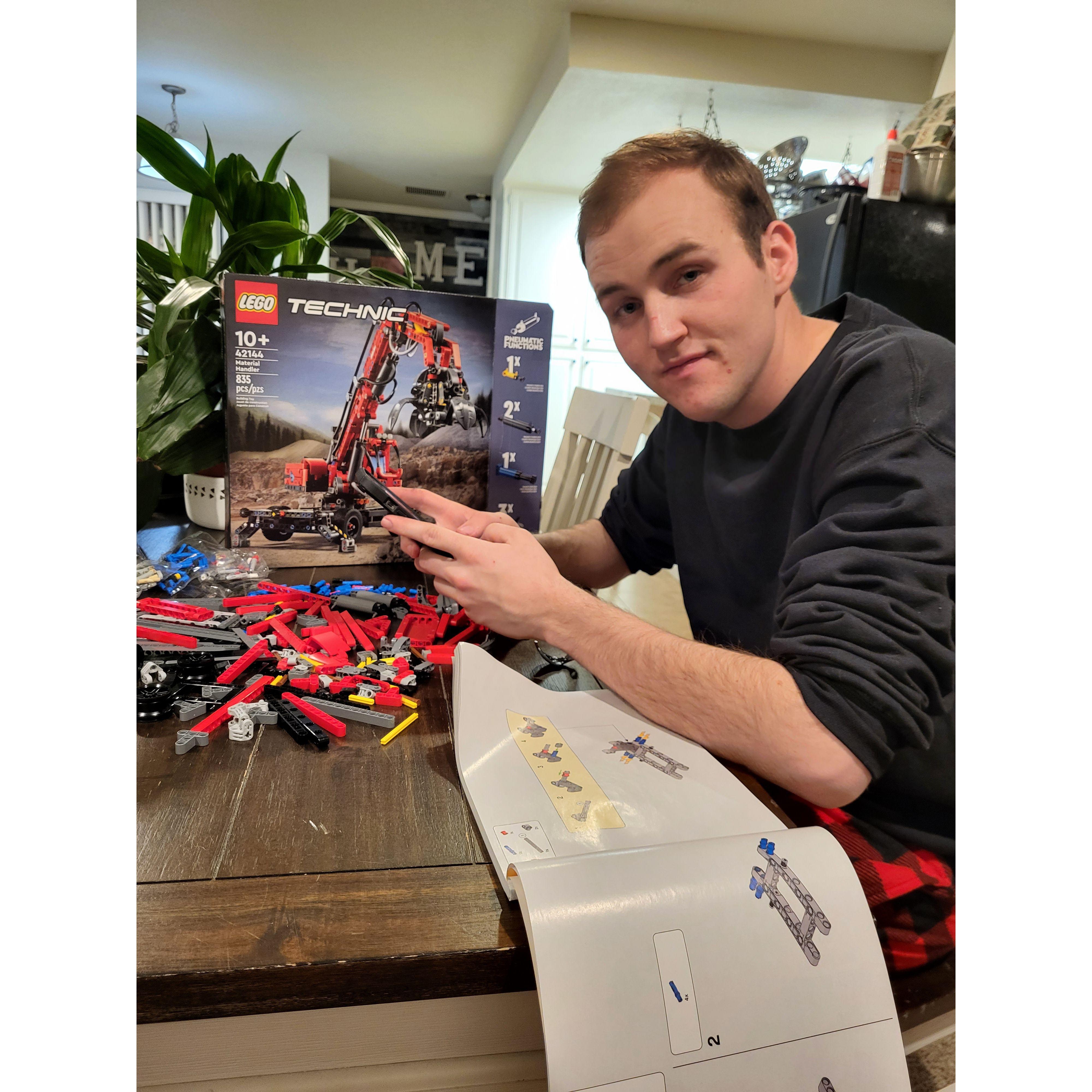 Building our Christmas gifts together