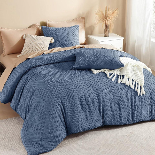 Litanika Ocean Blue King Size Comforter Set, 3 Pieces Tufted Boho Farmhouse Bedding Comforter Sets, Lightweight Fluffy Comforter Bed Set for All Season (104x90In Comforter and 2 Pillowcases)