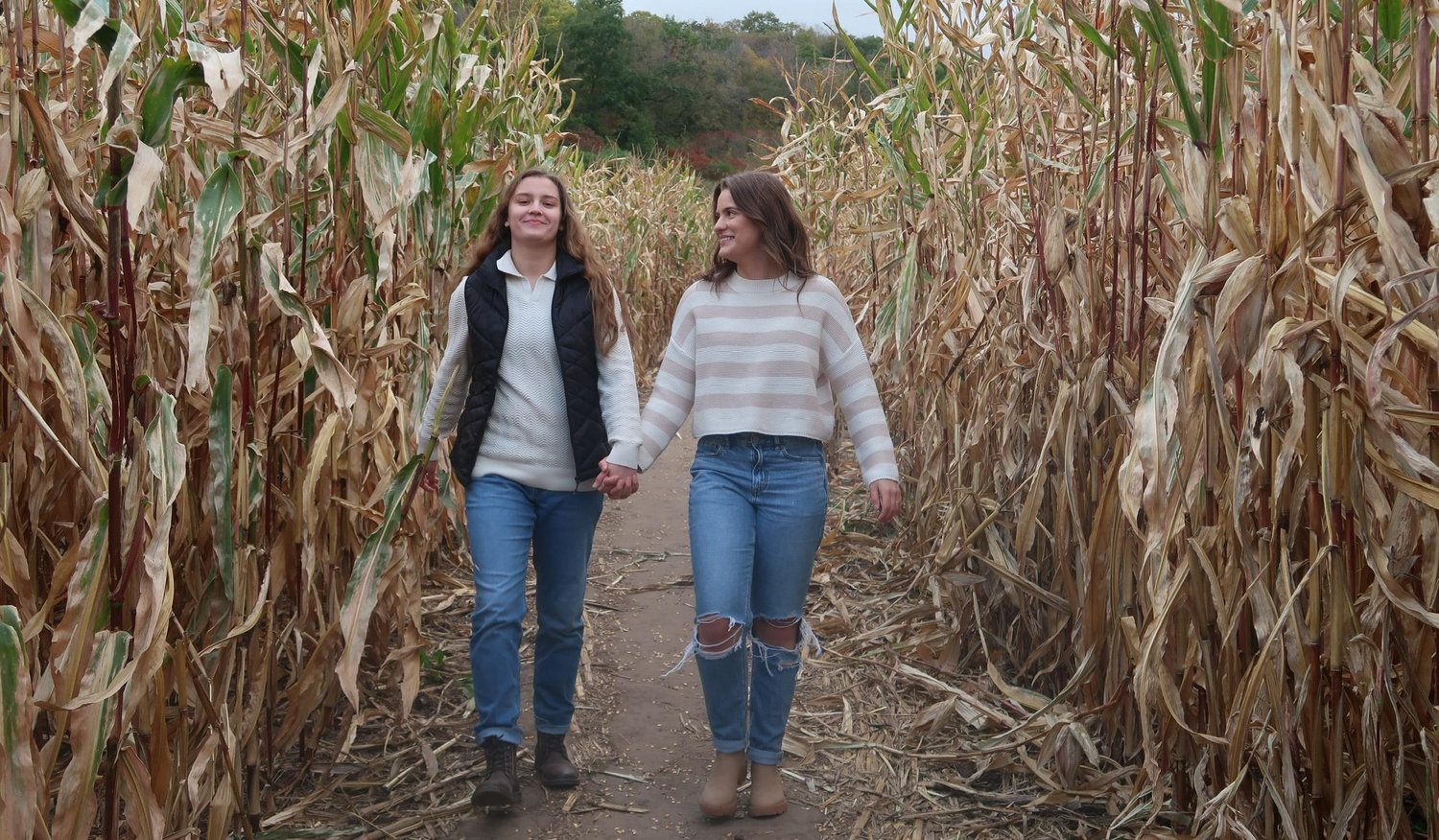 The Wedding Website of Andrea Olson and Cora Bogenschneider