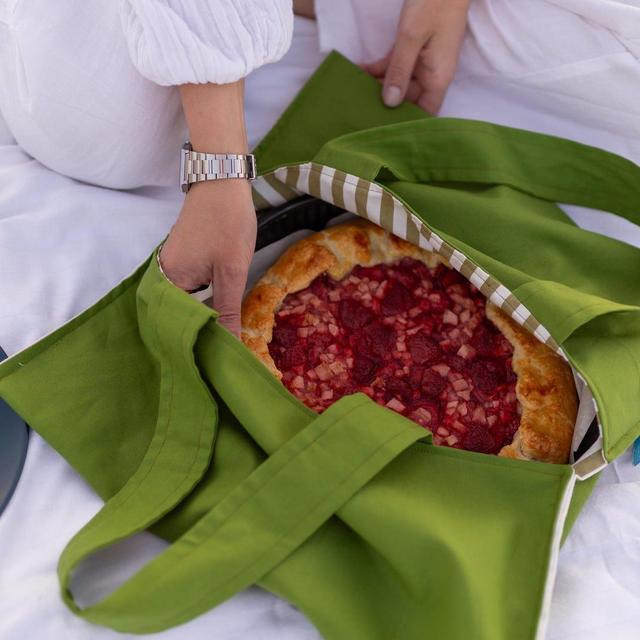 Baking carrier bag, Сake carrier bag, Perfect hostess gift, Casserole tote bag, plate carrier, green carrier bag