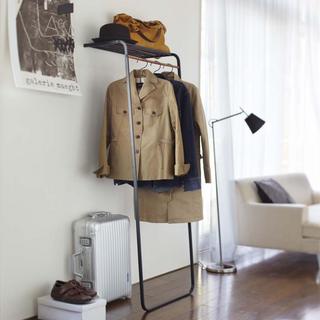 Tower Coat Hanger With Shelf