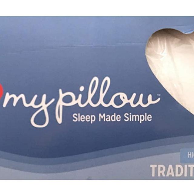 I Love My Pillow Traditional (Standard)