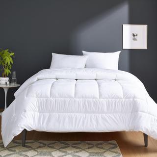 Clean Design Home Anti-Allergen Comforter