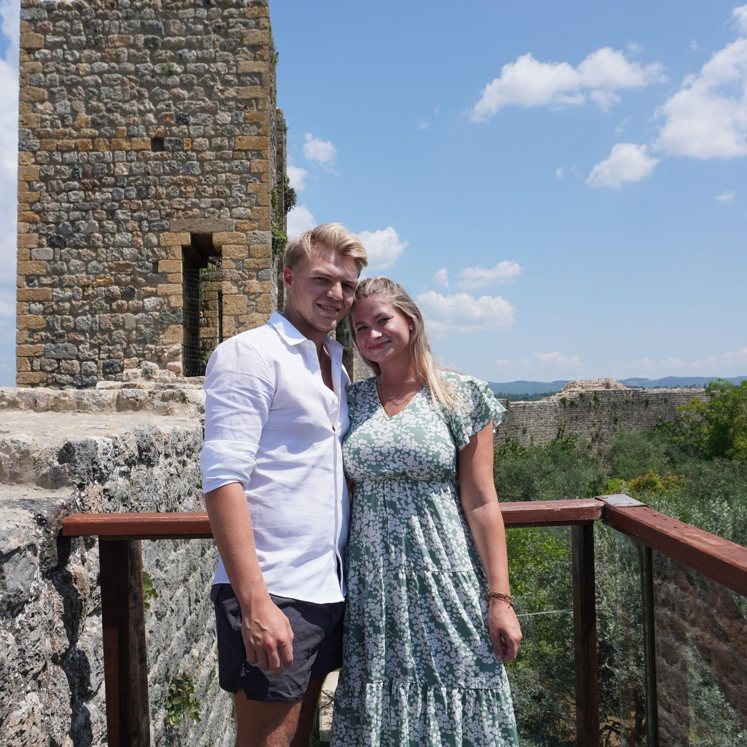 Wine tasting in Tuscany!