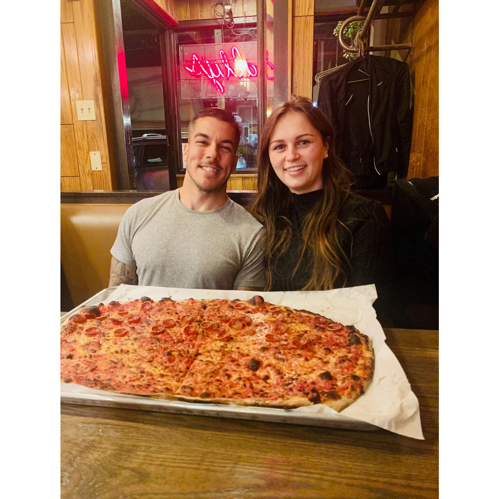 Ricky meets Olivia's family and learns that New Haven is the pizza capital of the world.