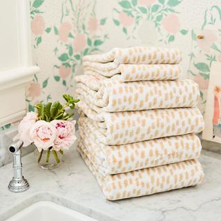 Patterned Bath Towel