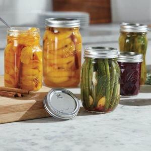 Wide Mouth Mason Jars 32 oz [4 Pack] With Mason Jar Lids and Bands, Mason Jars 32 oz - For Canning, Fermenting, Pickling - Jar Decor - Microwave/Freeze/Dishwasher Safe.
