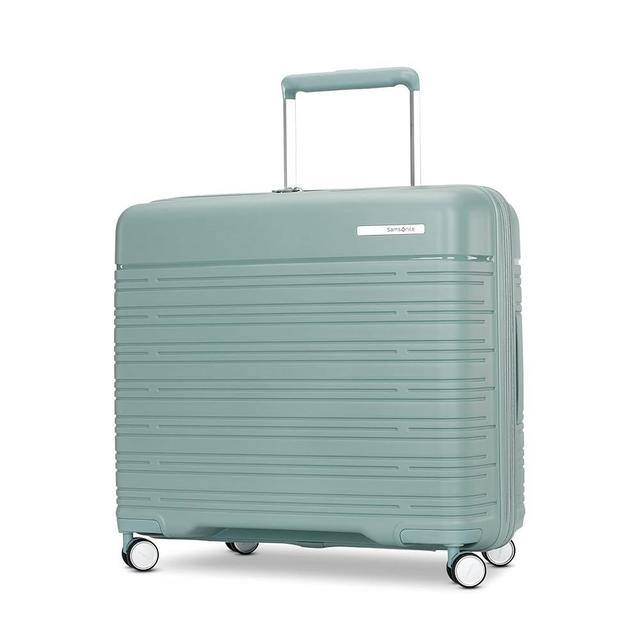 Samsonite Elevation Plus - Medium Hardside Luggage - Scratch Resistant Polypropylene Shell, RightHeight™ Adjustable Handle, Integrated AirTag Holder, TSA Lock, WetPak™ Compartment - Cypress Green