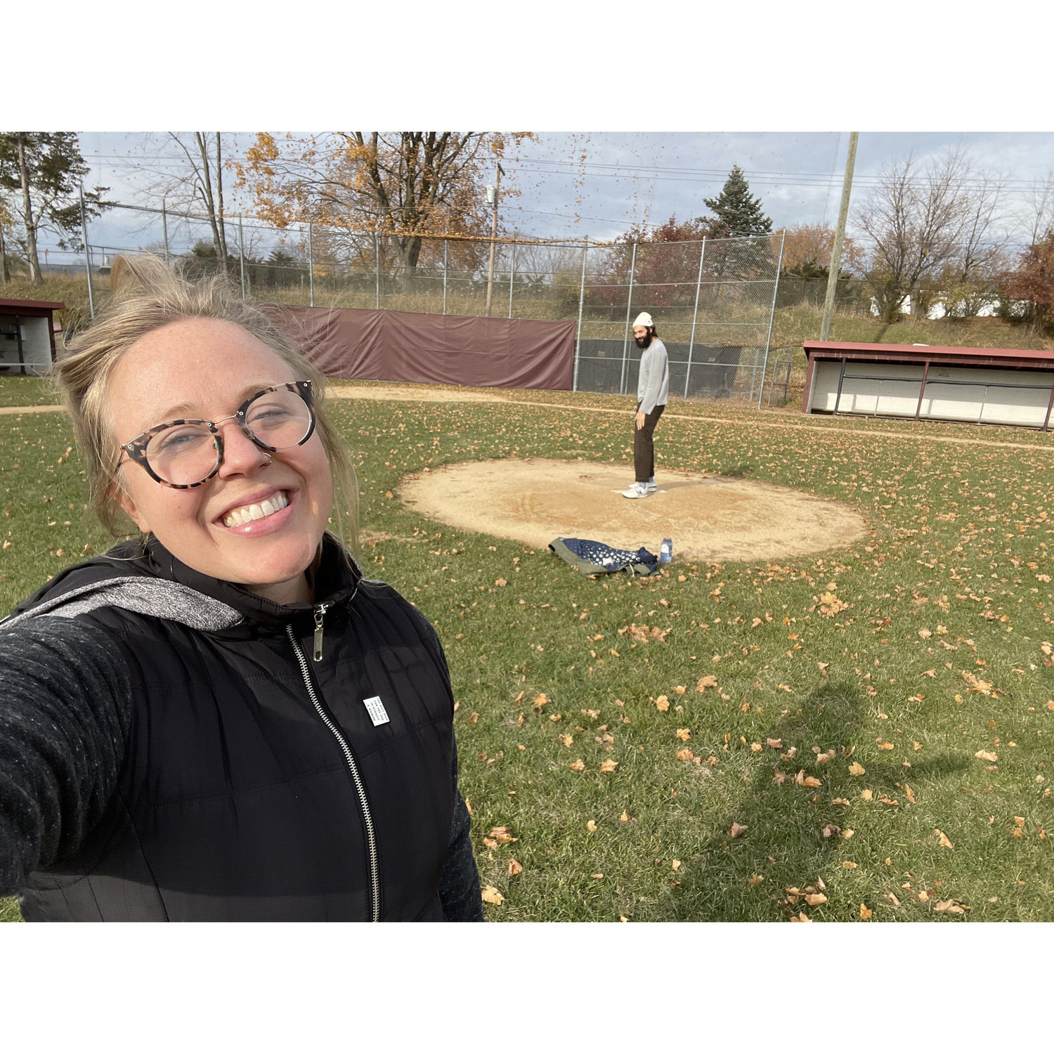 While in Jersey, Bobby shows Annie his incredible sports skills. November 2021.