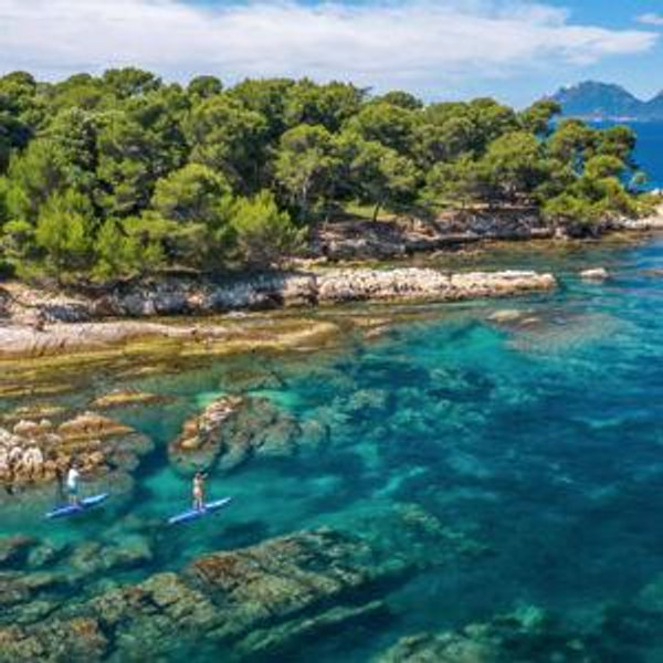 Half-day cruise / navigation to the Lerins Islands- Cannes, France