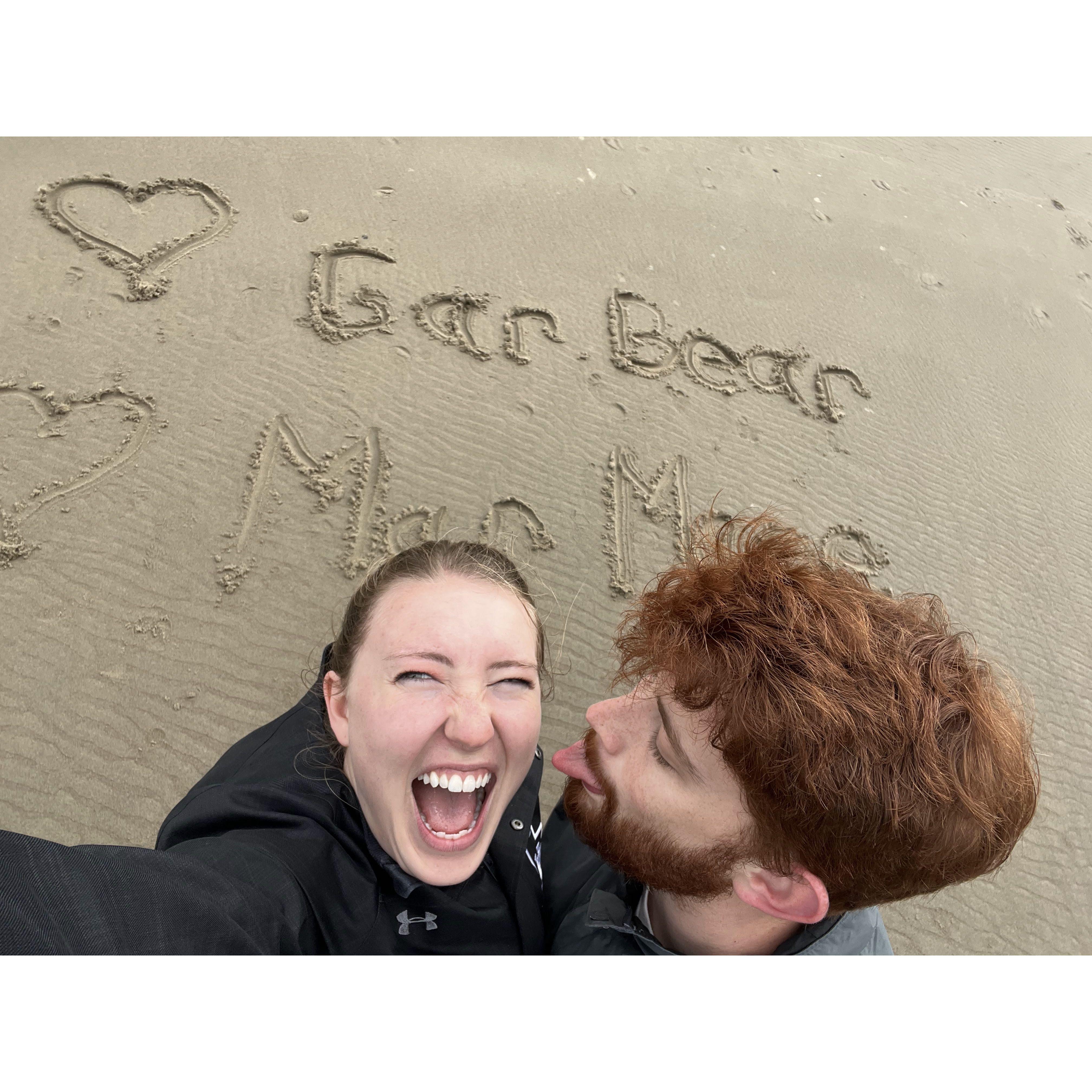 Declarations of love on an Oregon beach