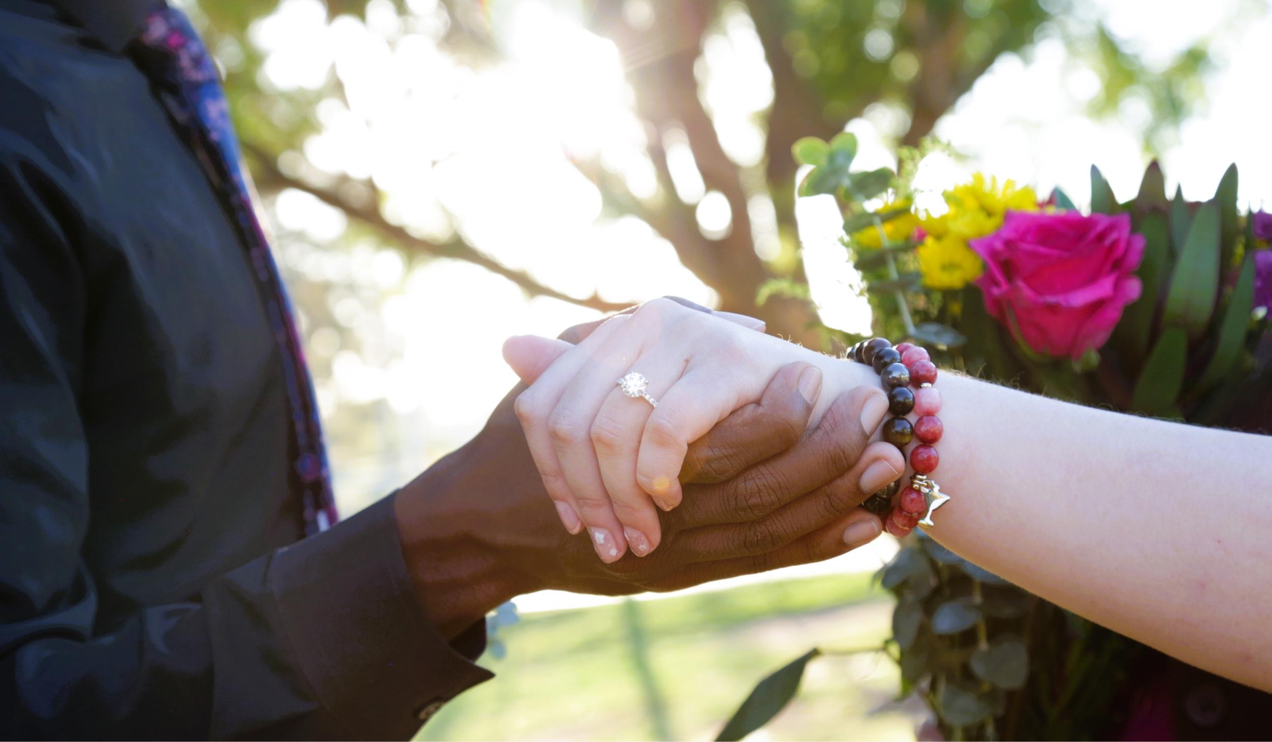 The Wedding Website of Monika Villanueva and Daveron Grandberry