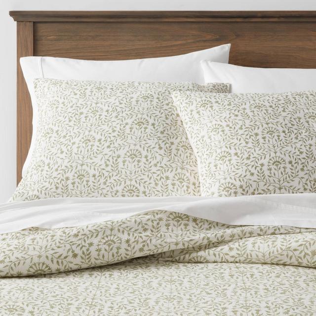 King Traditional Vine Printed Cotton Duvet Cover & Sham Set Green - Threshold™