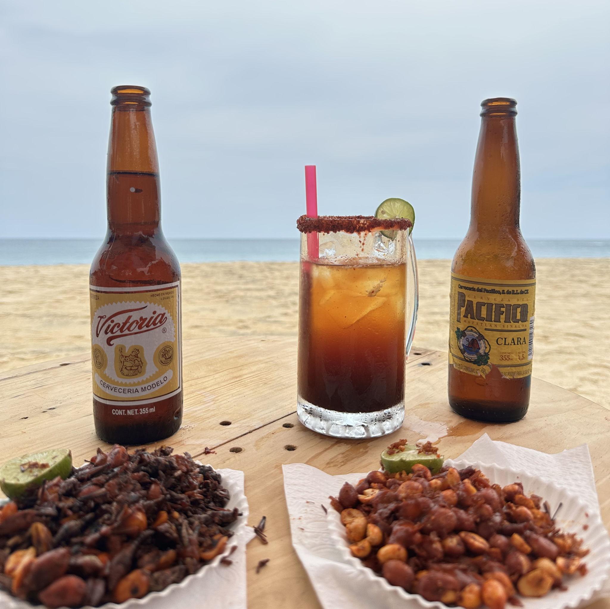 Chillin in Mazunte! Chapulines y cerveza!