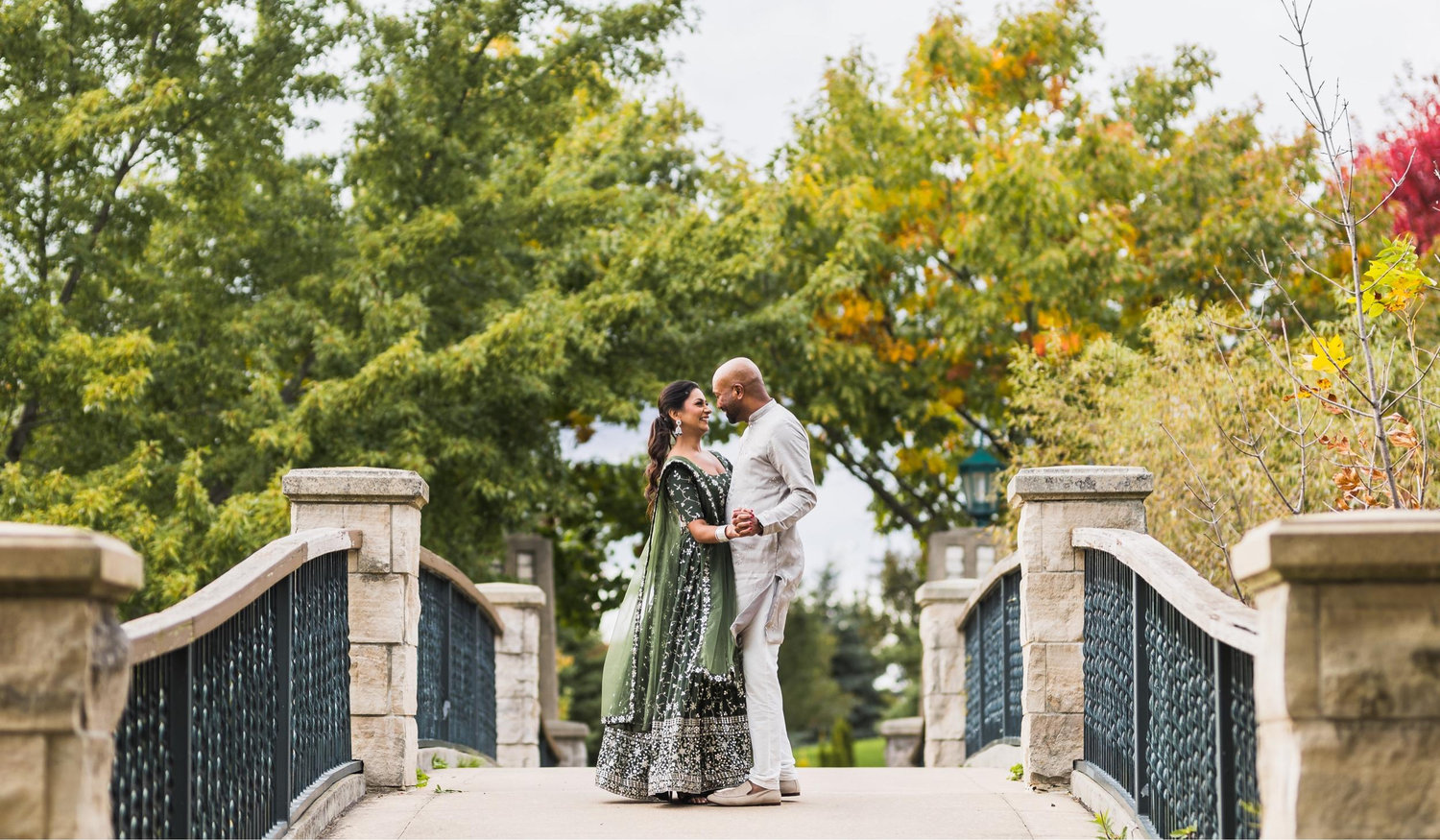 The Wedding Website of Amanda Chandra and Salvin Nand