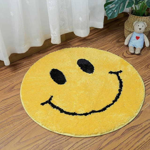 Smile Face Bath Mat for Bathtub Bathroom Sink Bedroom Decorations Cute Happy Face Retro Aesthetic Carpet Room Decor Bath Rugs, Absorbent, Microfiber, Anti-Slip