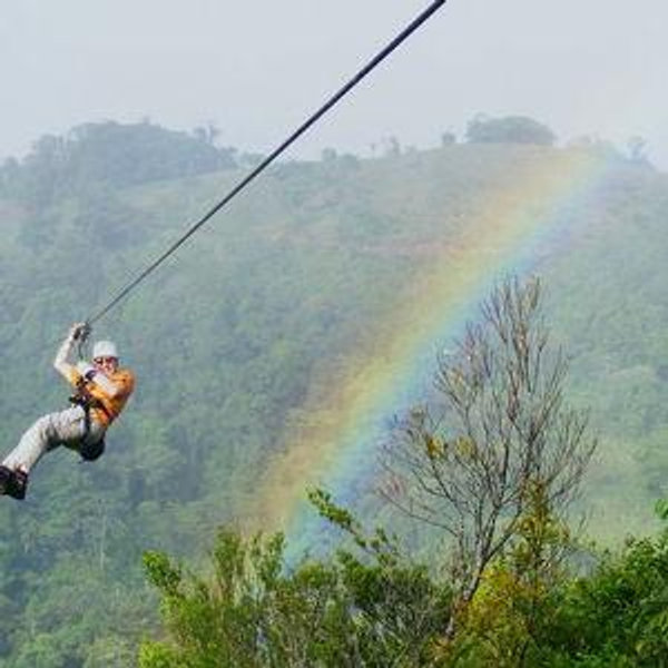 Extreme Zip lining in Monte Verde