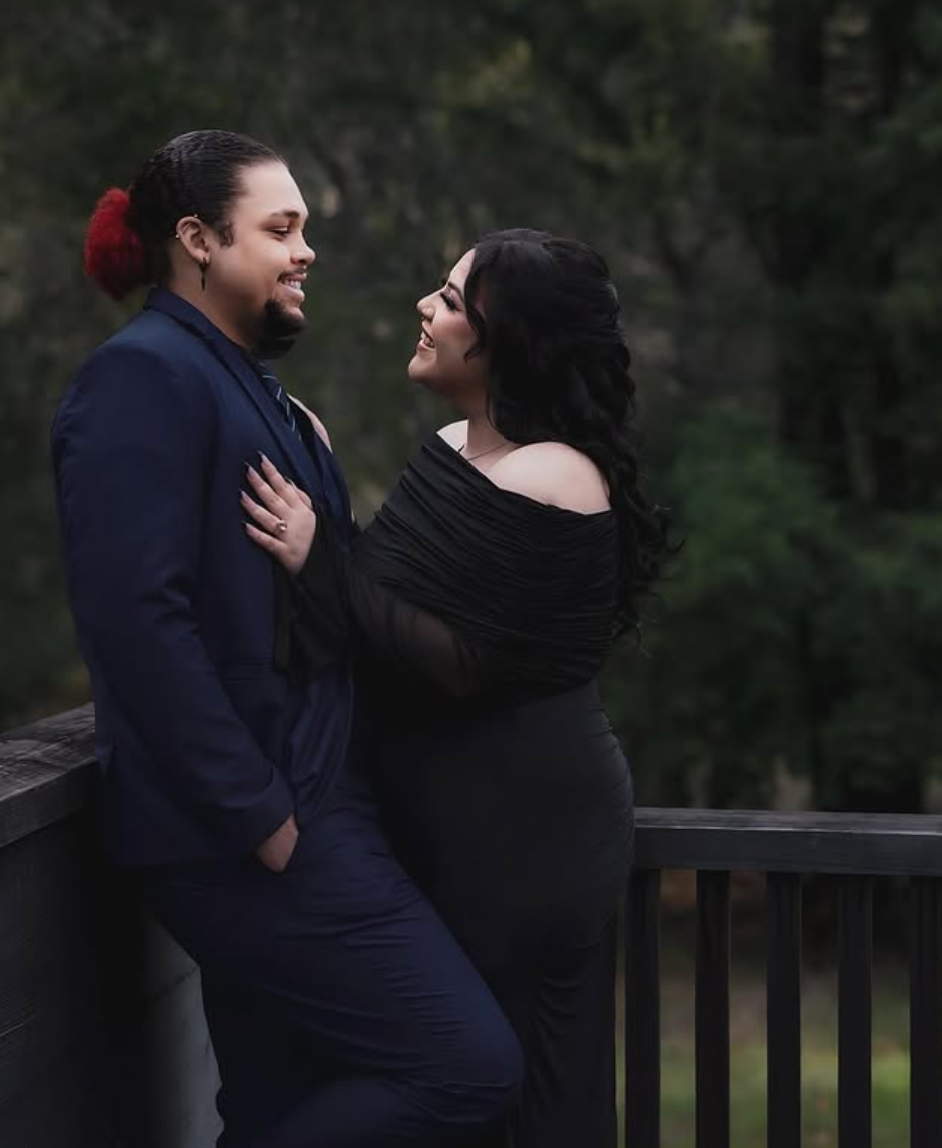 The Wedding Website of Devant'e Williams and Tiara Peters