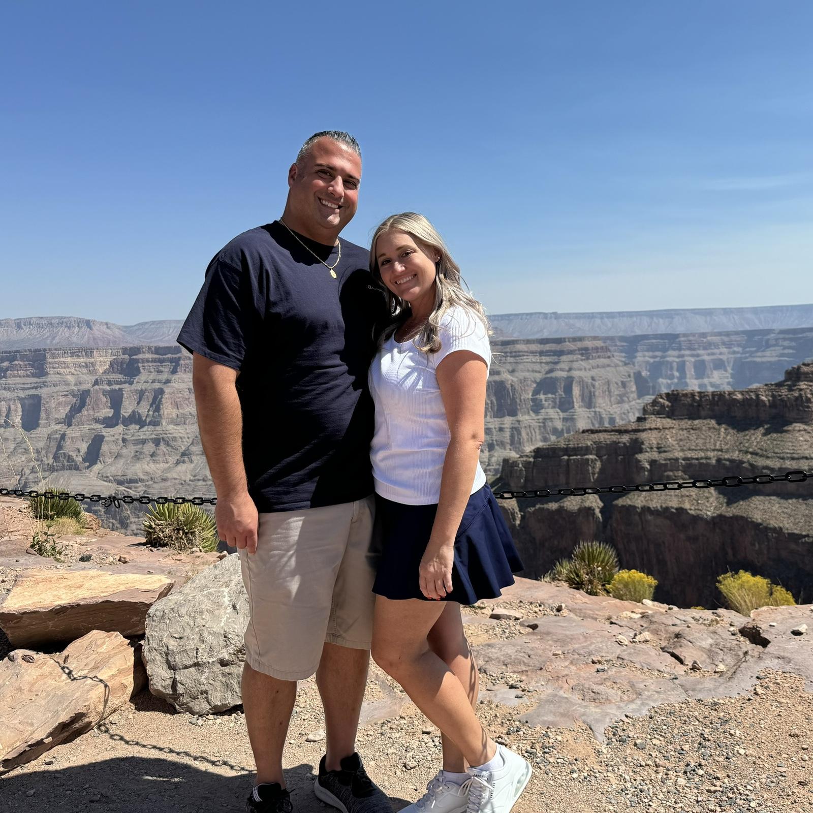 and saw the Grand Canyon.