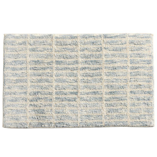 Capitola Bath Mat, Blue, 21" x 34"