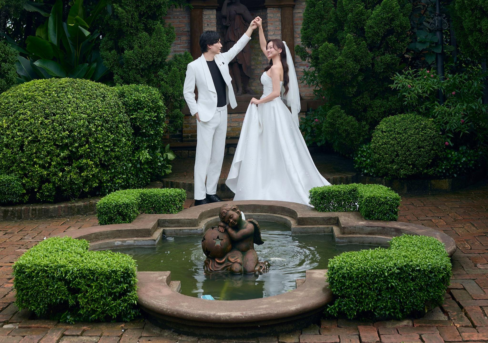 The Wedding Website of Angela Huynh and Eric Takemoto