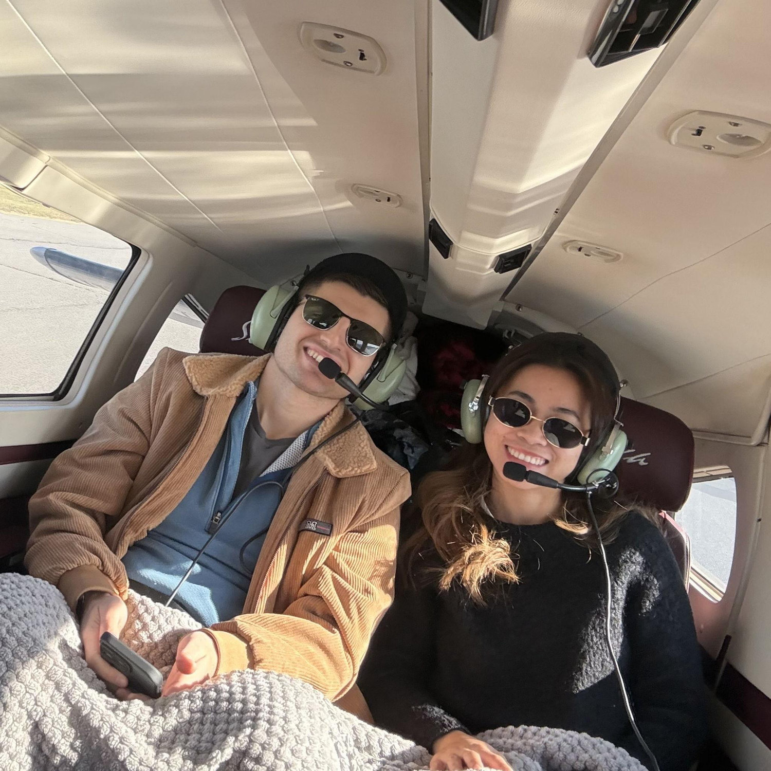 Angel and William went to Nantucket with Donald and Janet. Angel’s first small-plane flight… did not go well. 😂