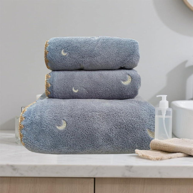 USTIDE Grey Bath Towels Set of 3 Luxury Soft Velvet Bath Towels Star Moon Embroidery Patterns Towel Set for Bathroom Gym Bath Sheets