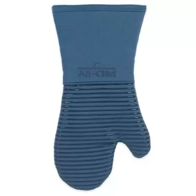All-Clad Silicone Oven Mitt in Cornflower