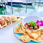 The White Tarpon Bar & Restaurant