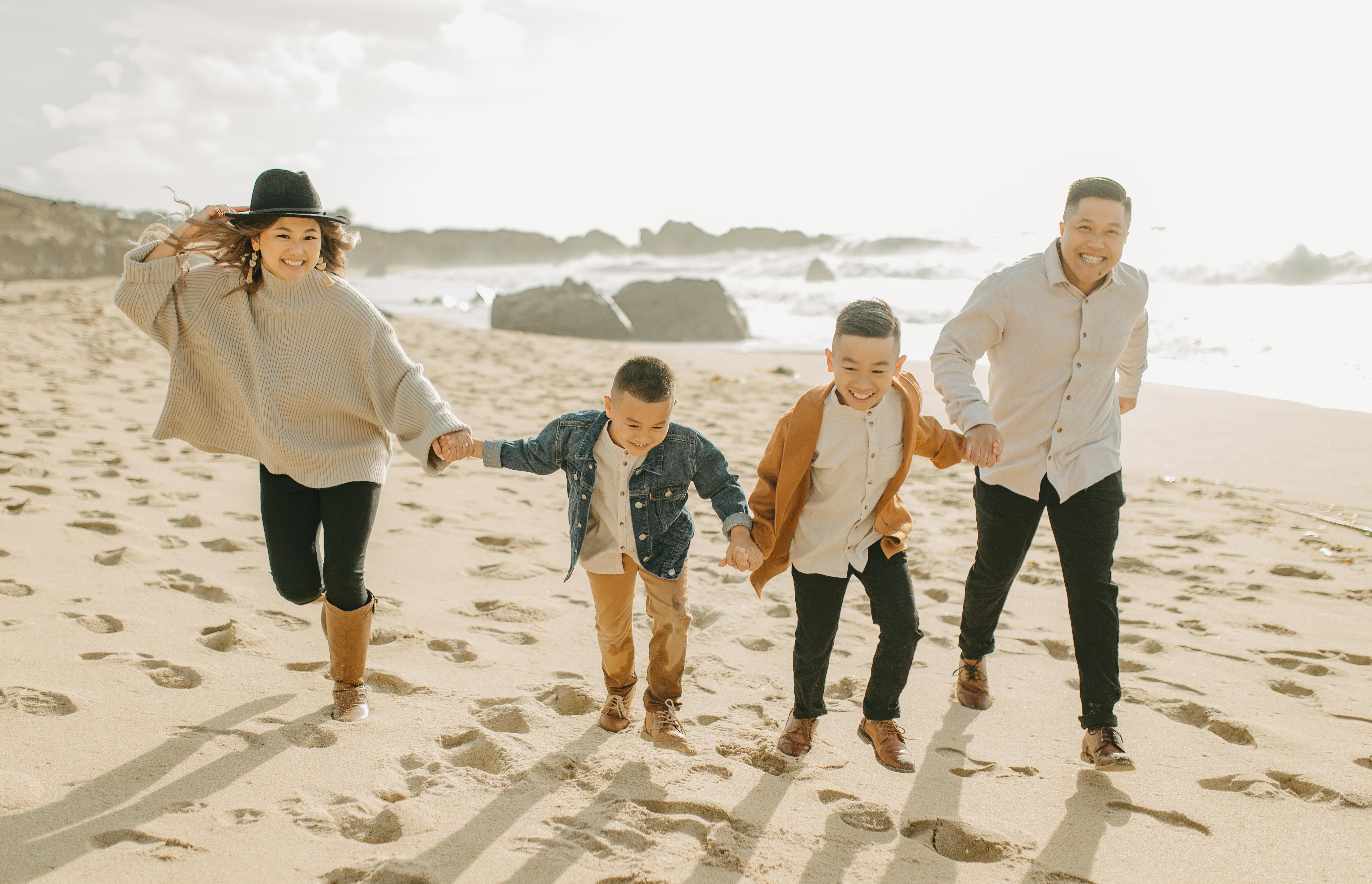 e4221bb6-a1d0-4e70-98cc-a8e0e56ddc86