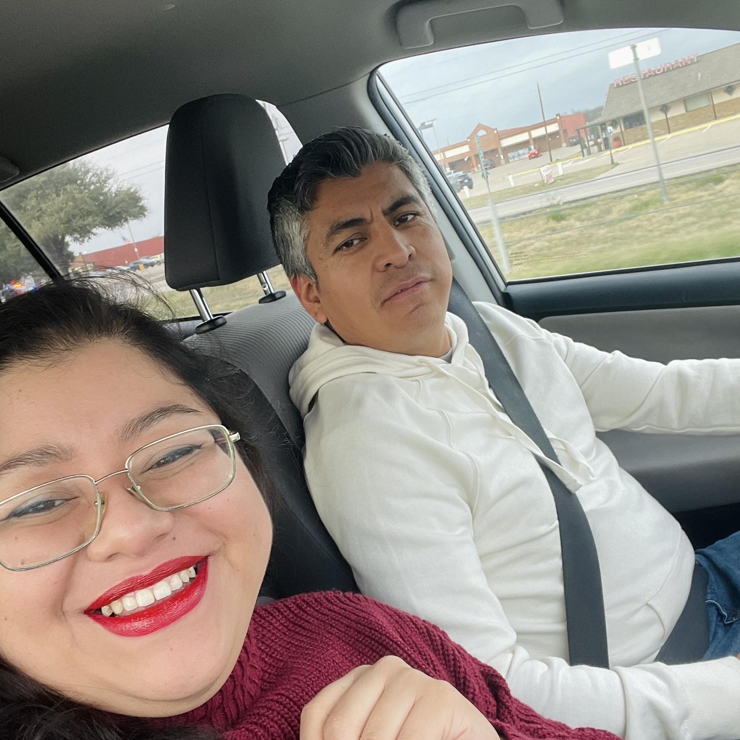 Armando es muy bueno y muy responsable al volante y no me obligó a escribir estas palabras. 🚗💨 👀