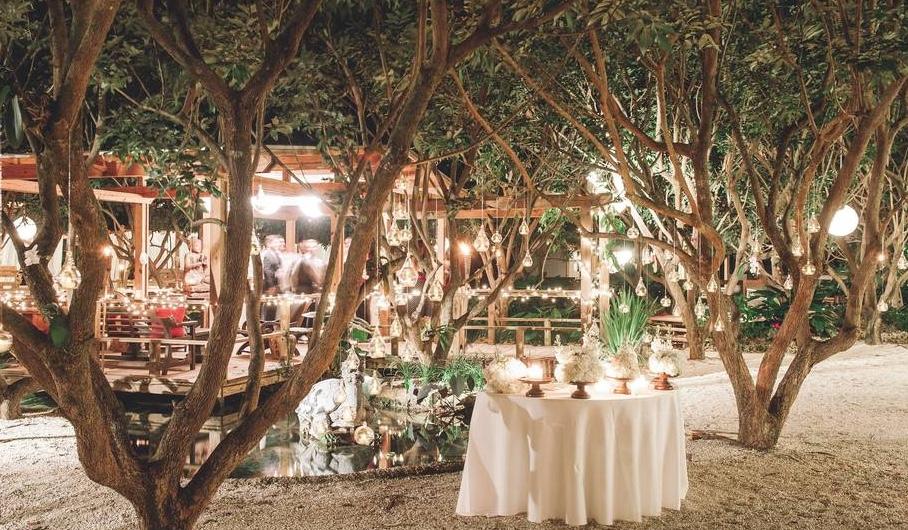 The Wedding Website of Jacqueline Chan and Rene Diaz