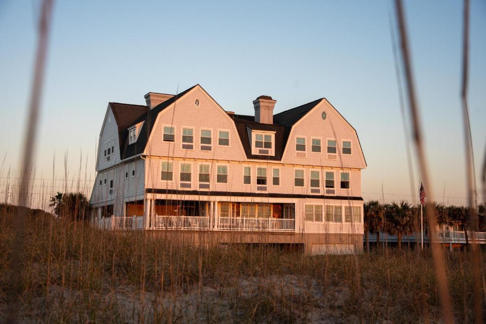 The Wedding Website of Ella David and Kyle Wilkie