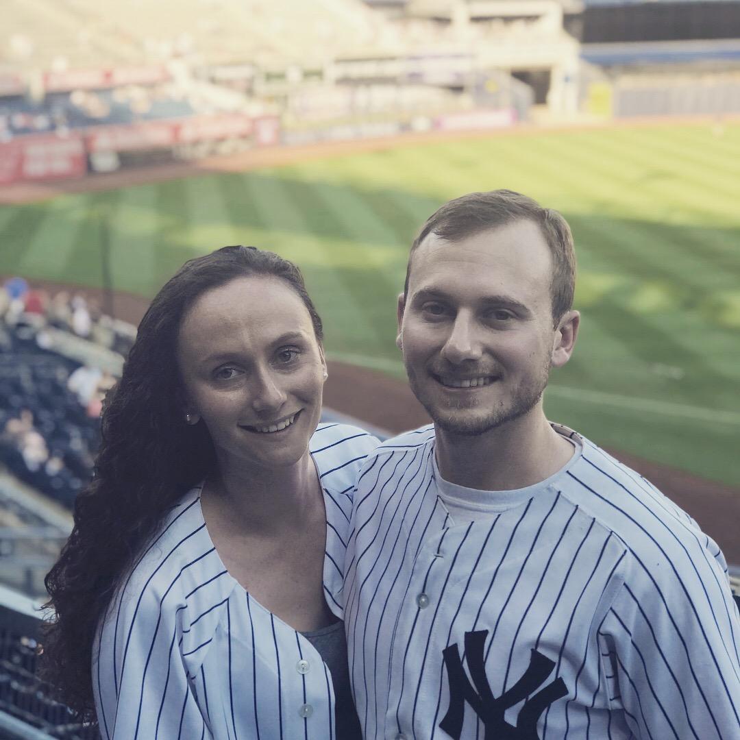 Shannon is a BIG Yankee Fan! (Ryan tries)