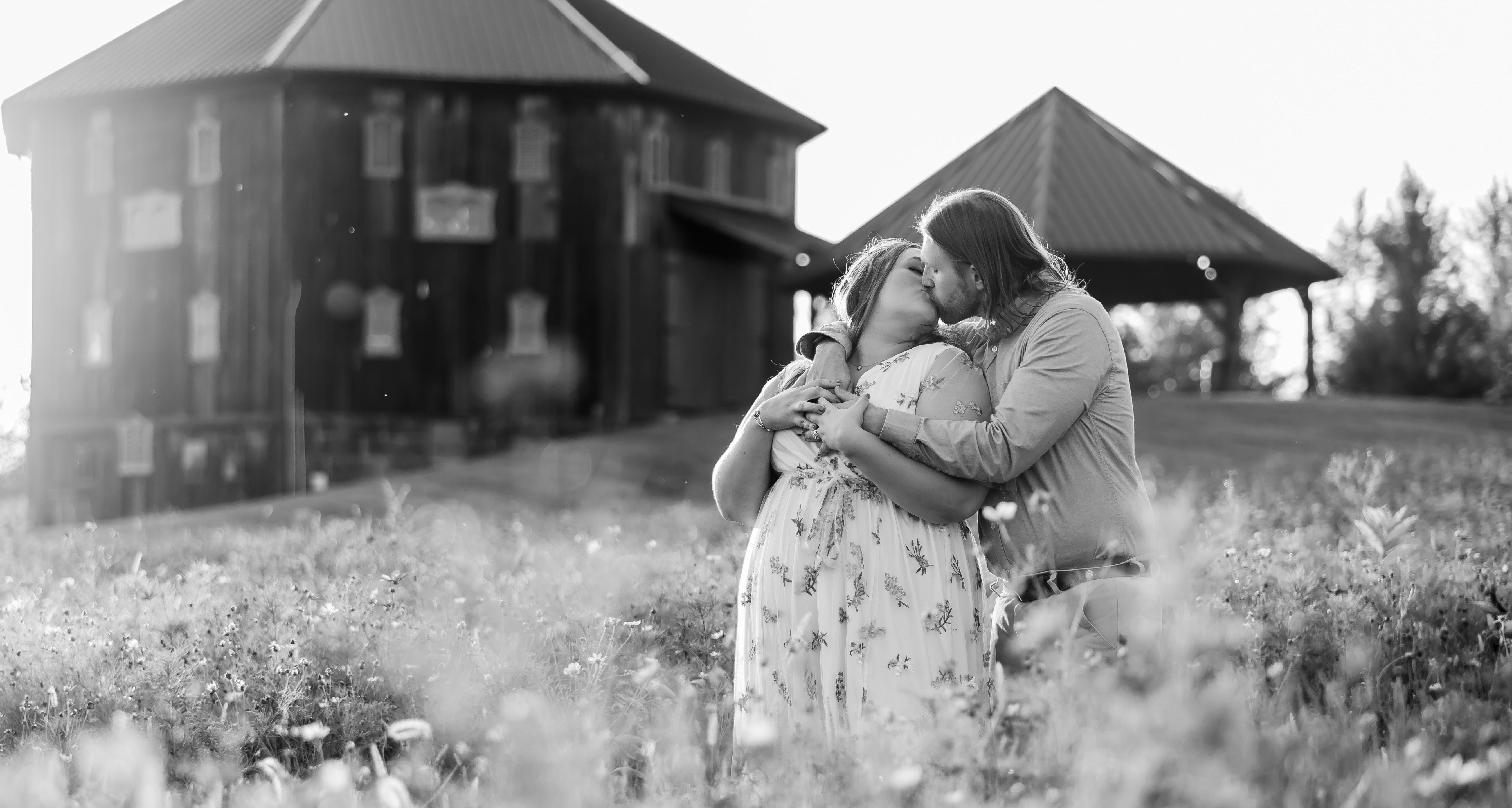 The Wedding Website of Kenzee Glenn Stone and Chad Raleigh Hollifield