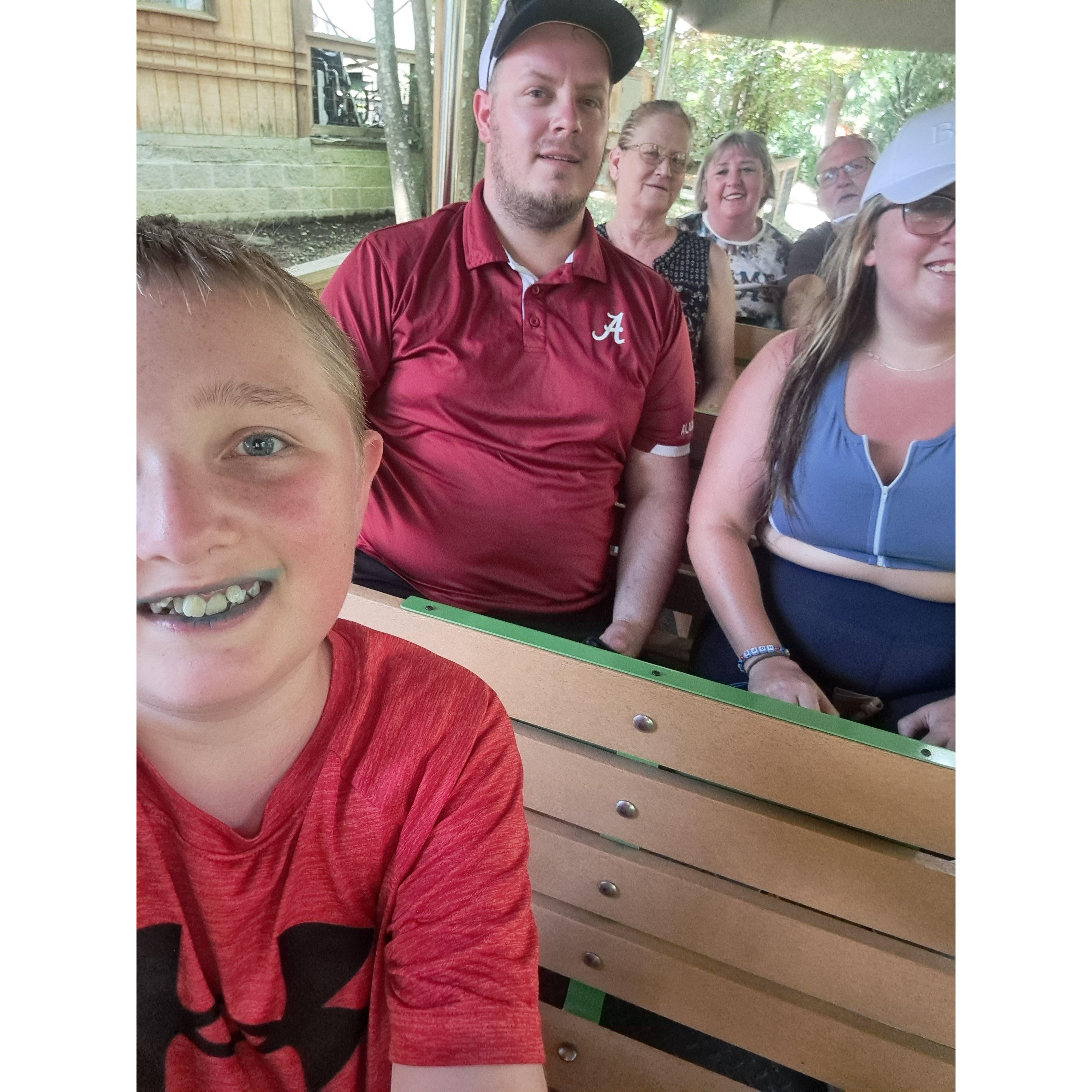 Hattiesburg MS Zoo with our family!
