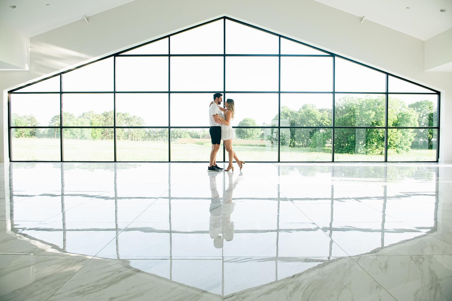The Wedding Website of Victoria Payne and Tyler Allen