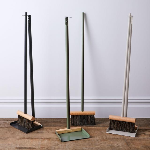Vintage-Inspired French Standing Dustpan Set