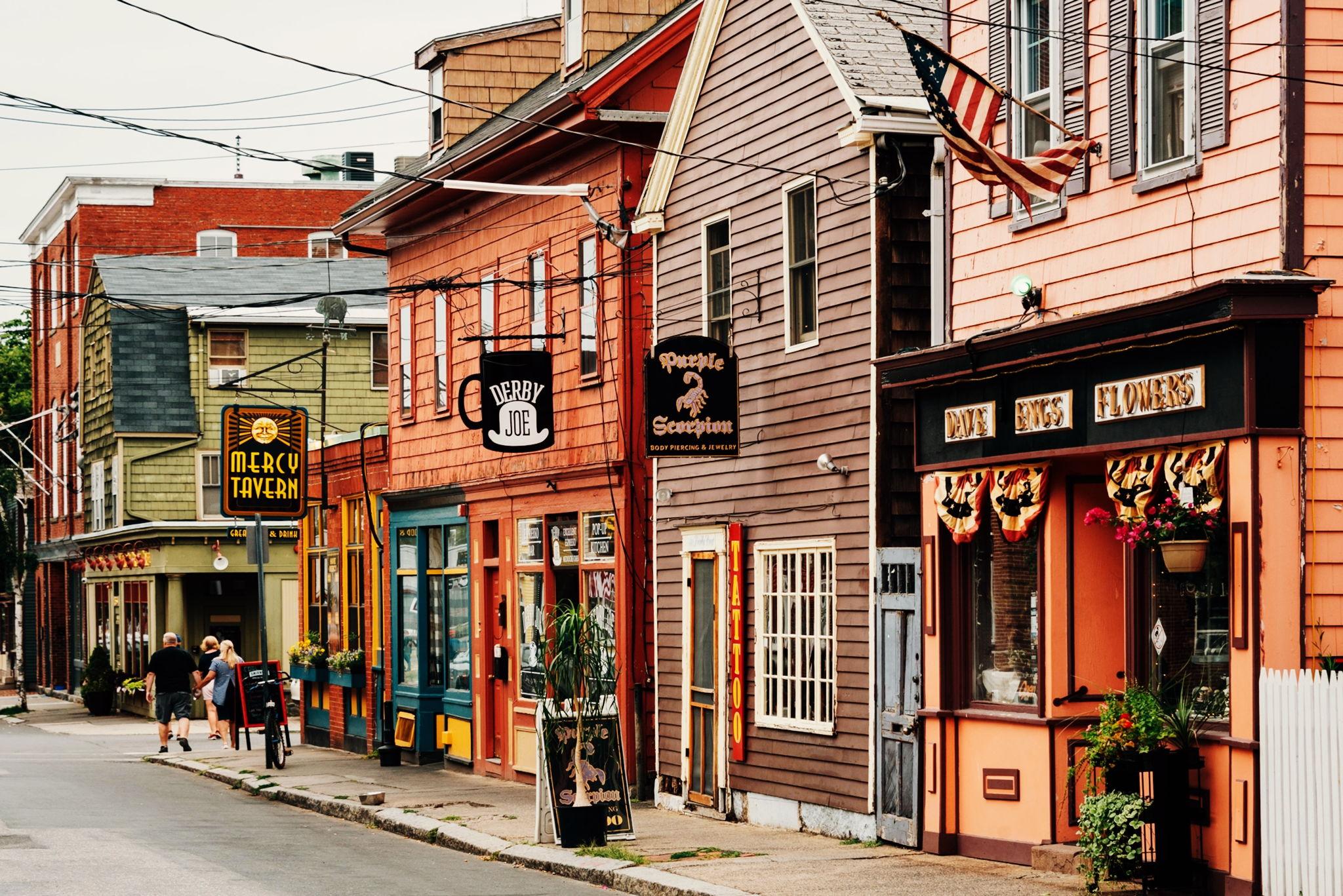 The Wedding Website of Michaela MacPherson and Samson Neary