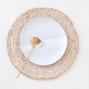 Round Braided Hemp Placemat: Wheat