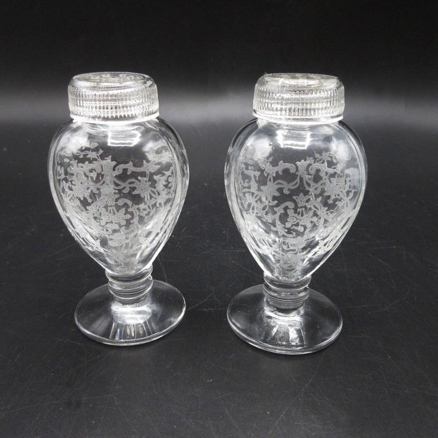 Fostoria NAVARRE Etch Footed Salt Pepper Shakers Glass Lids 2375 Fairfax