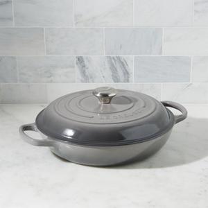 Le Creuset - Le Creuset ® Signature 3.5 qt. Oyster Everyday Pan