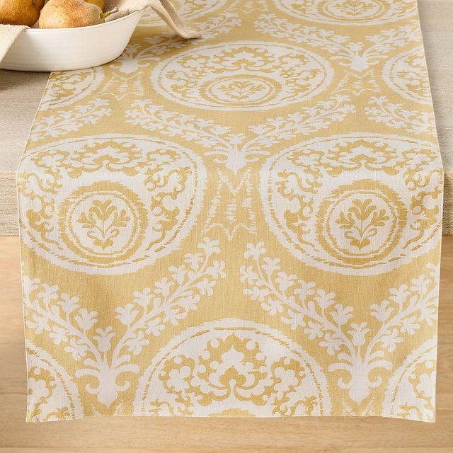 Lena Medallion Organic Cotton Table Runner - Yellow
