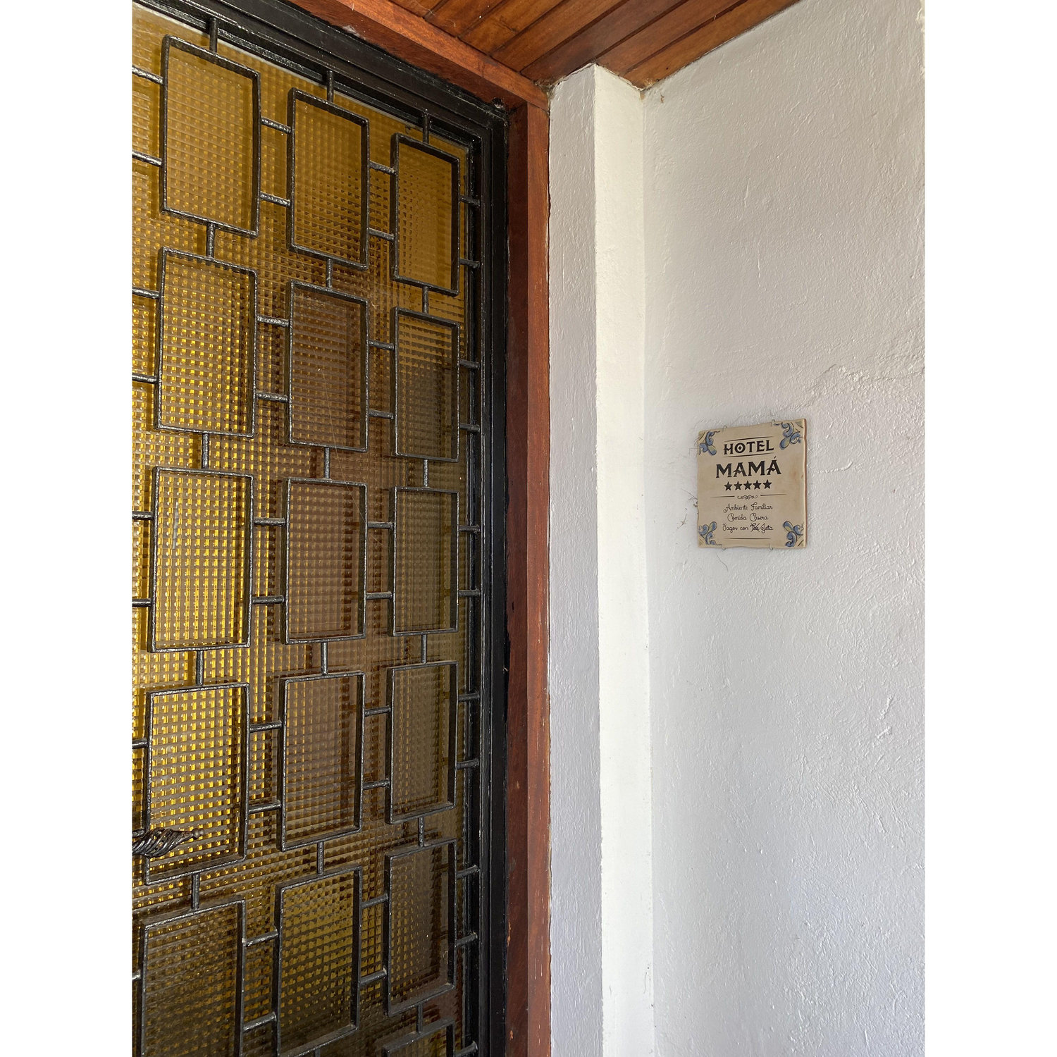 Juan's grandma's house entrance <3